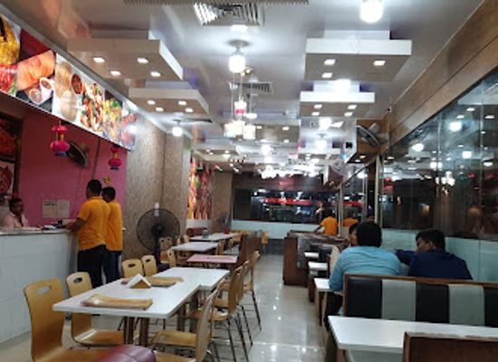 bangladesh/brahmaputra-jamuna-floodplain/restaurant/indian-spicy-hungry-k
