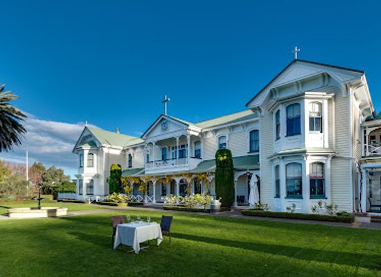 new-zealand/napier/restaurant/mission-estate-restaurant