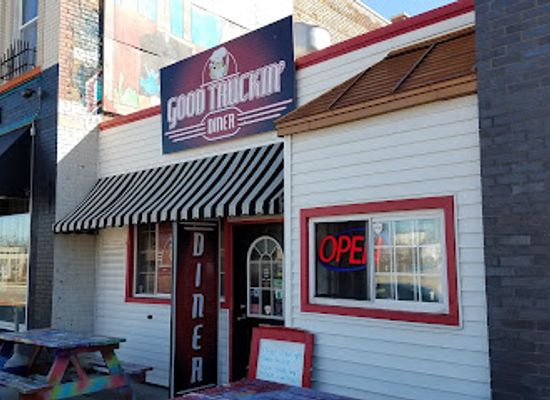 michigan/lansing/restaurant/good-truckin-diner
