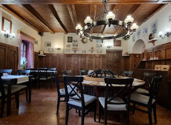hungary/sopron/restaurant/jegverem-fogado