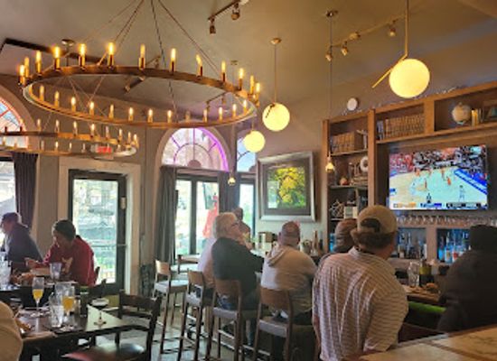 alabama/greater-birmingham/restaurant/the-refinery
