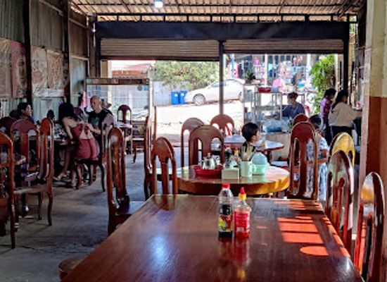 cambodia/takeo/restaurant/restaurant-khropenphon