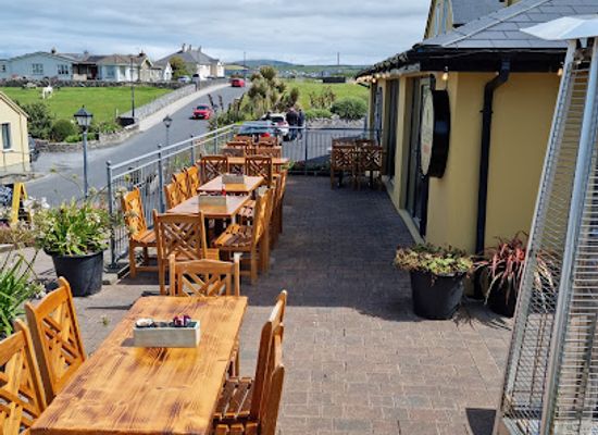 ireland/cliffs-of-moher/restaurant/anthony-s-at-doolin-inn