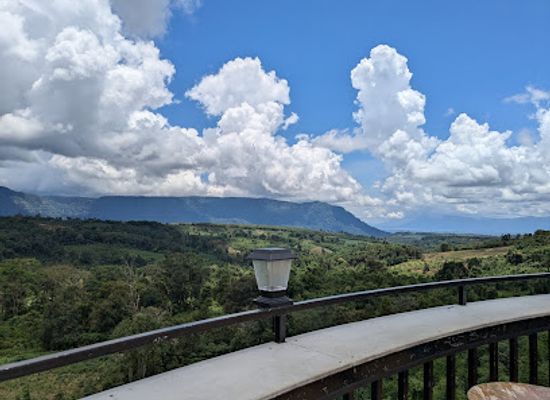 laos/bolaven-plateau/restaurant/lava-cafe