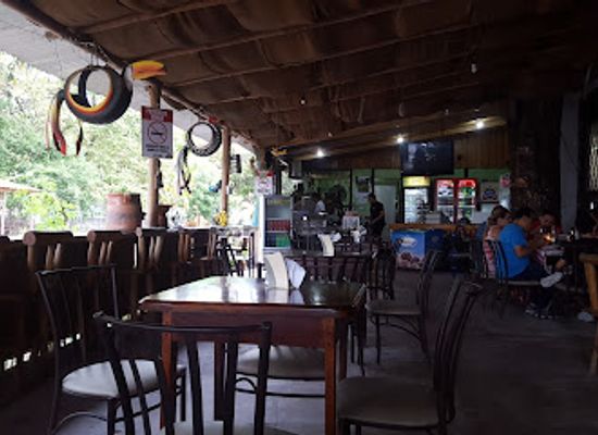costa-rica/liberia/restaurant/piso-e-tierra