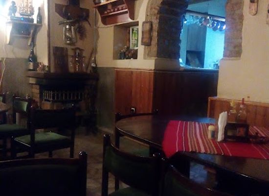 bulgaria/shumen/restaurant/white-house