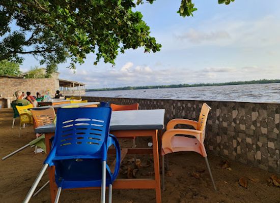 cameroon/coastal-region/restaurant/le-paquebot-douala