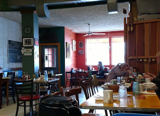 illinois/southern-illinois/restaurant/harbaugh-s-cafe