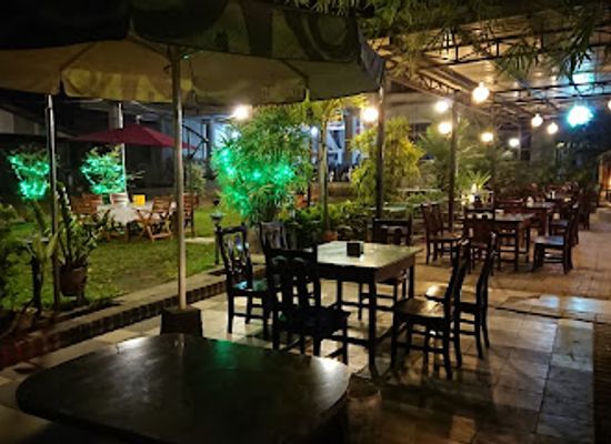 myanmar-burma/pyay/restaurant/prome-garden-restaurant