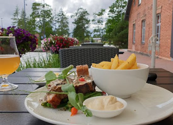 estonia/rapla/restaurant/kulduur