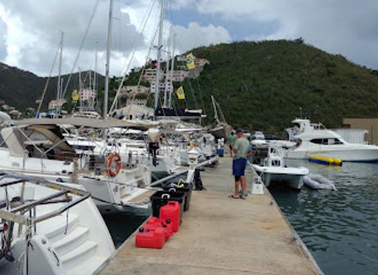 british-virgin-islands/peter-island/restaurant/gene-s-bar-grill