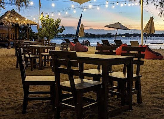 indonesia/gili-islands/restaurant/bubbles-bar-restaurant
