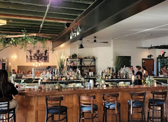 rhode-island/newport-county/restaurant/stoneacre-garden