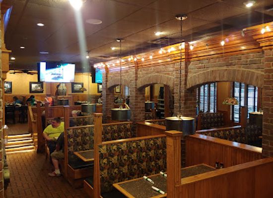 north-dakota/missouri-plateau/restaurant/ground-round-grill-bar