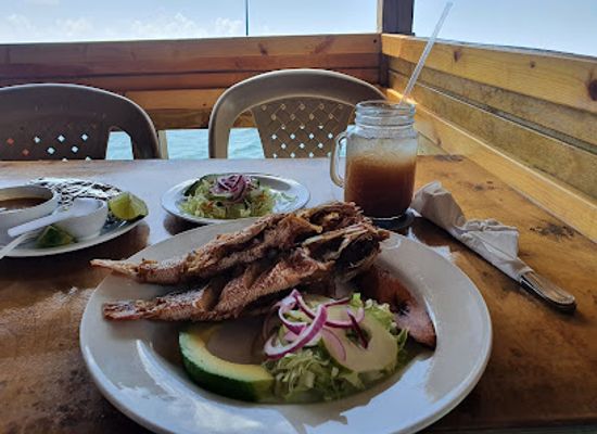 curacao/mahaai/restaurant/kas-di-piskado-purunchi