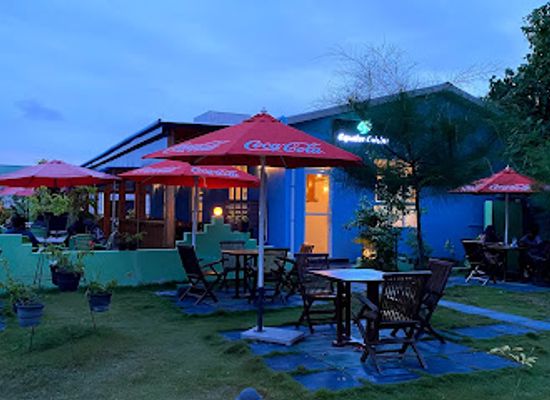 maldives/hithadhoo-island/restaurant/equator-cuisine