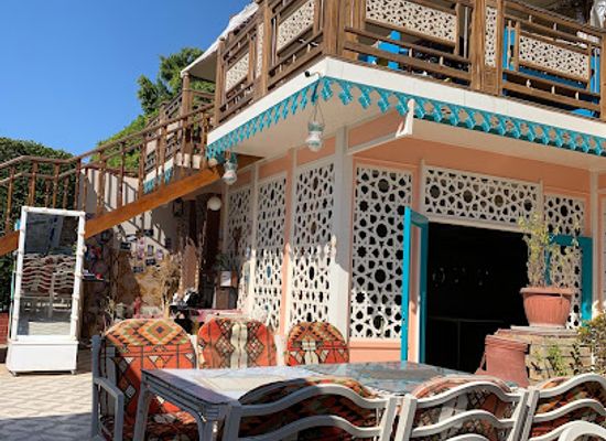 egypt/luxor/karnak/restaurant/bayt-ward