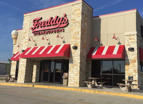 oklahoma/bartlesville/restaurant/freddy-s-frozen-custard-steakburgers