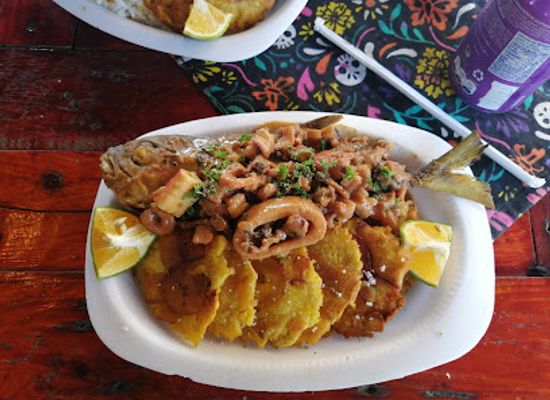 panama/colon/restaurant/la-jalapena