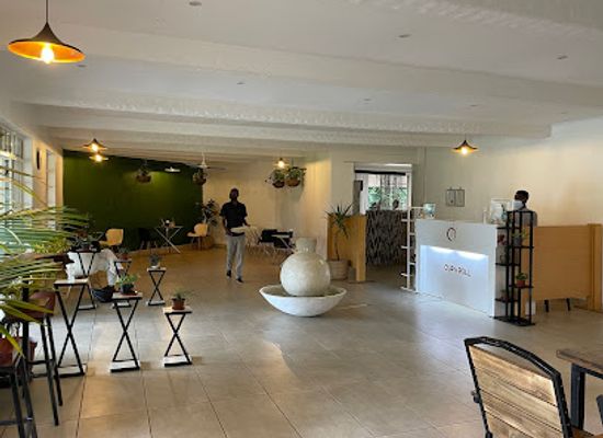 malawi/lilongwe/city-centre/restaurant/cup-n-roll
