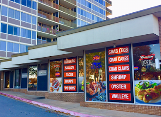 arkansas/sherwood/restaurant/lakewood-fish-seafood-house