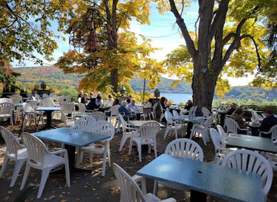 connecticut/housatonic-valley/restaurant/the-hopkins-inn-restaurant