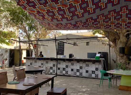 senegal/louga/restaurant/la-favela