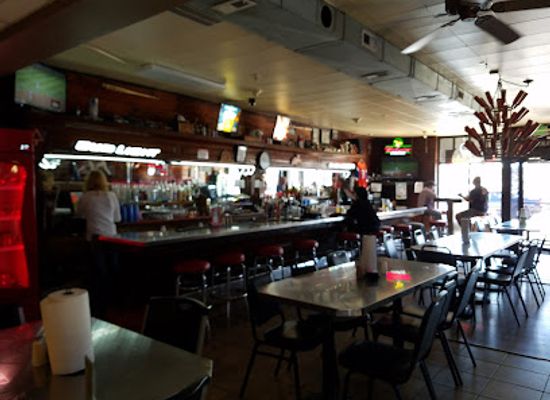 colorado/pueblo/restaurant/beer-barrel