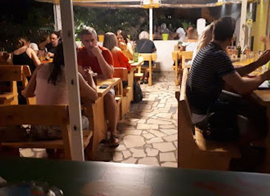 croatia/pula/restaurant/el-pulari