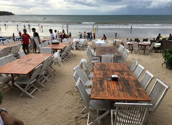 indonesia/bali/jimbaran/restaurant/menega-cafe
