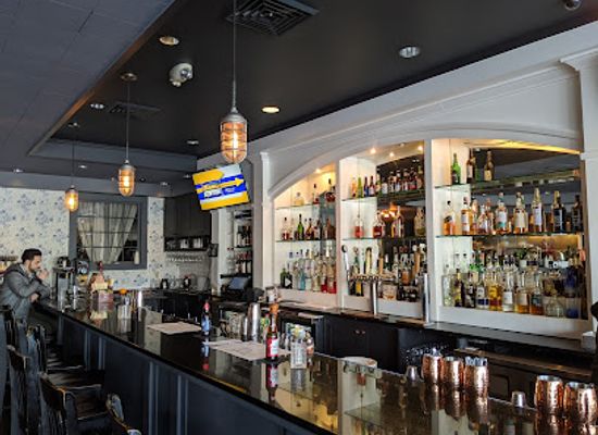 rhode-island/east-bay/restaurant/east-bay-oyster-bar