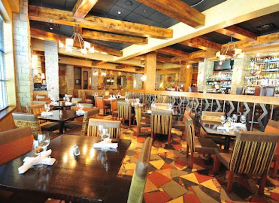 arkansas/pinnacle-mountain-state-park/restaurant/yayas-euro-bistro-in-little-rock