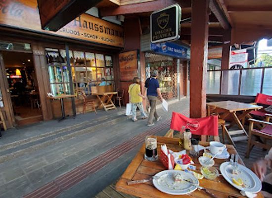 chile/puerto-varas/restaurant/cafe-haussmann