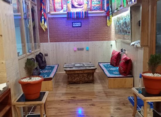 india/leh-ladakh/restaurant/chimath-tibetan-kitchen