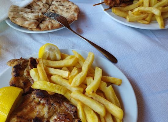 greece/alexandroupoli/restaurant/greek-army-officers-club