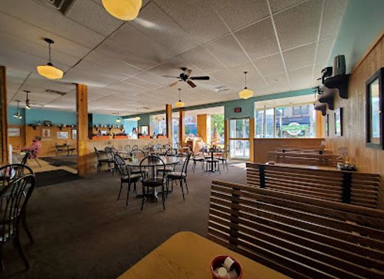 wisconsin/sturgeon-bay/restaurant/3rd-avenue-cafe