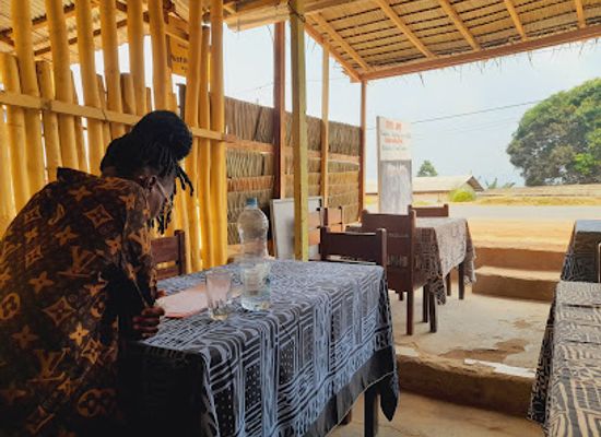 cameroon/ebolowa/restaurant/fruitland