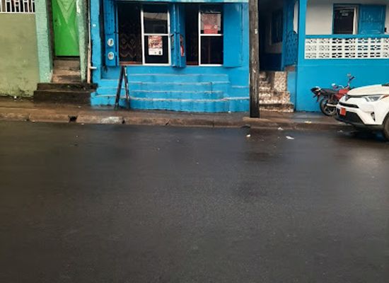 liberia/monrovia/restaurant/emma-s-bar-and-restaurant