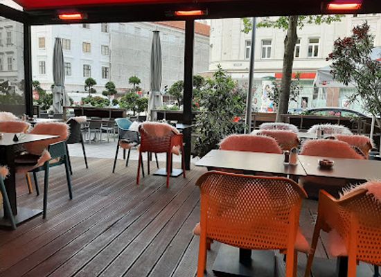 austria/vienna/landstrasse/restaurant/rochus