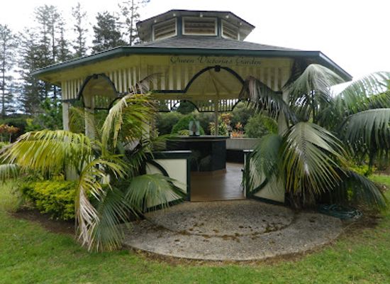 norfolk-island/queen-victoria-s-garden/restaurant/queen-victoria-s-garden-queen-victoria-memorial-gardens
