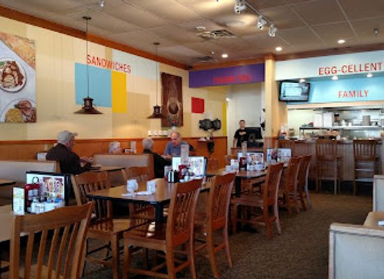 kansas/wellington-mcpherson-lowlands/restaurant/jimmy-s-egg-wichita-21st-rock