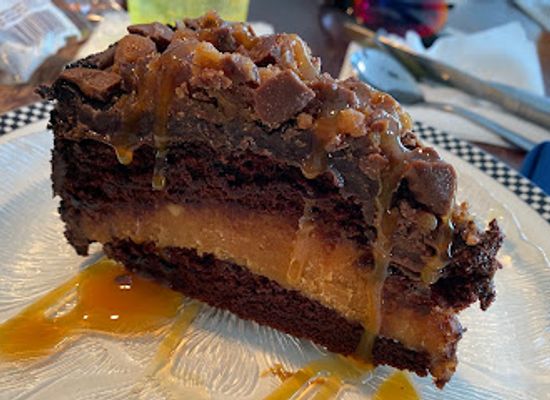 virginia/tidewater/restaurant/hits-at-the-park