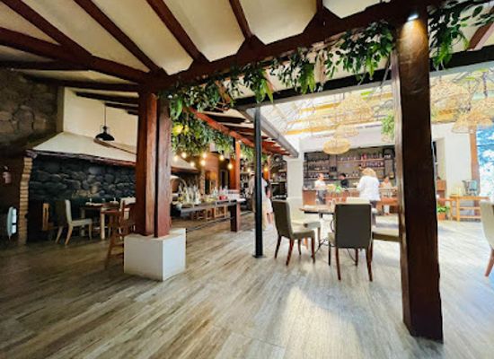 bolivia/tarija/restaurant/la-yunta-buffet-criollo