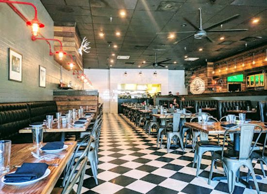 mississippi/jackson/restaurant/lou-s-full-serv