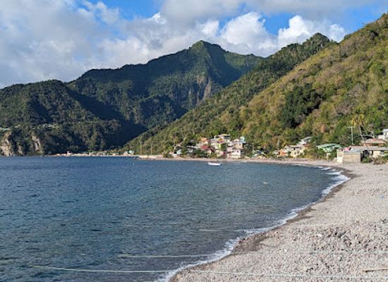 dominica/boiling-lake/restaurant/chez-wen-cuisine