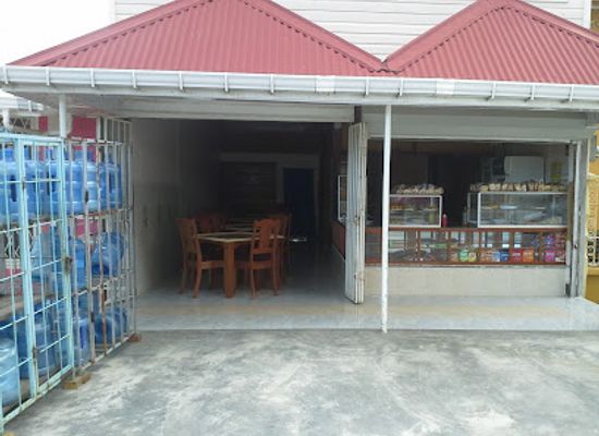 guyana/pomeroon-supenaam/restaurant/al-mukhtaar-foodhouse-catering-services