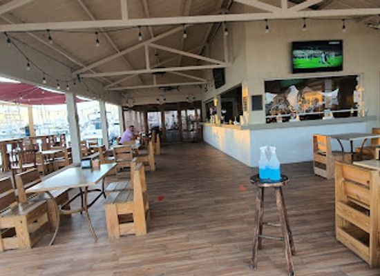 aruba/pos-chiquito/restaurant/fish-house-island-bar-and-restaurant