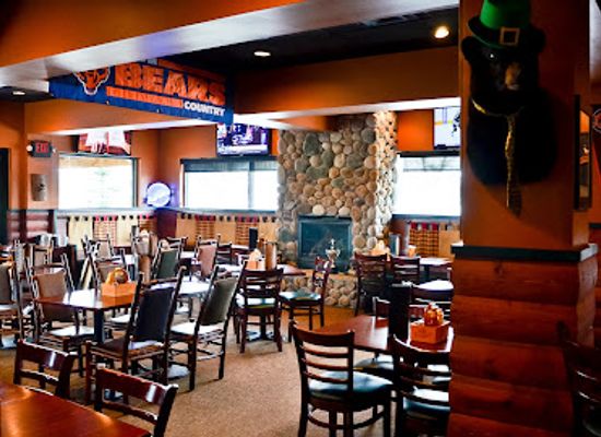 indiana/fishers/restaurant/wolfies-grill-fishers