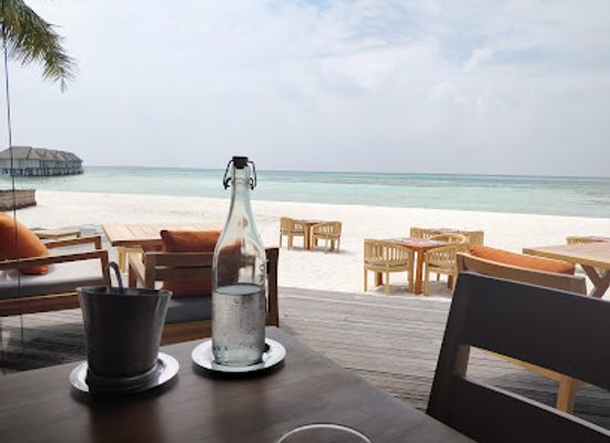 maldives/dhigurah/restaurant/senses