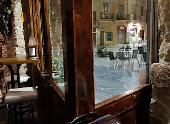 spain/tarragona/restaurant/tarakon